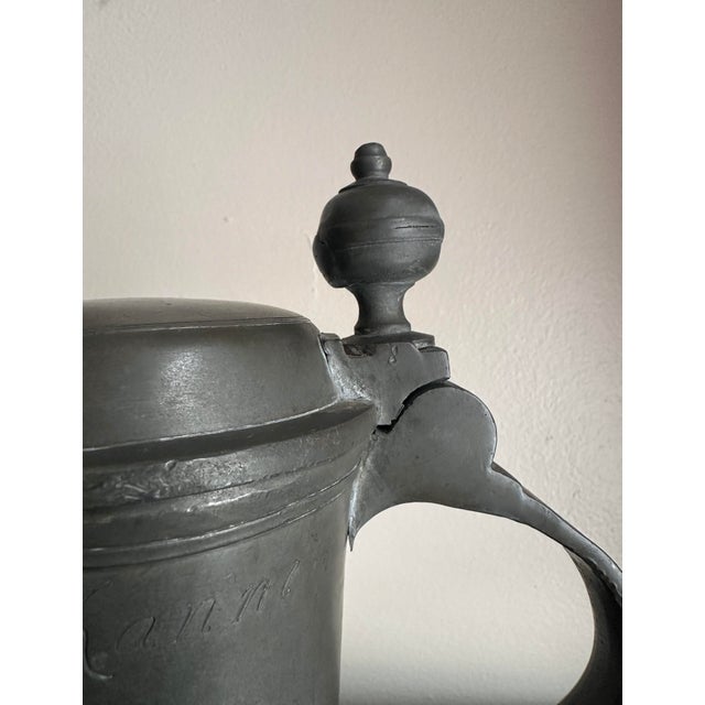 Antique 18th Century German Pewter Hand Etched Lidded Beer Stein for a Tradesman Stamped 1799 For Sale - Image 4 of 12
