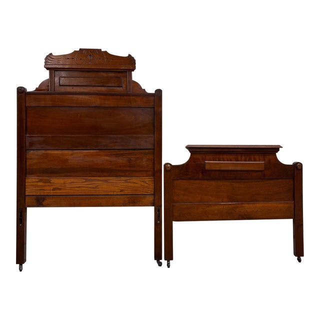 Vintage Twin Size Victorian Eastlake Carved Headboard and Footboard For Sale