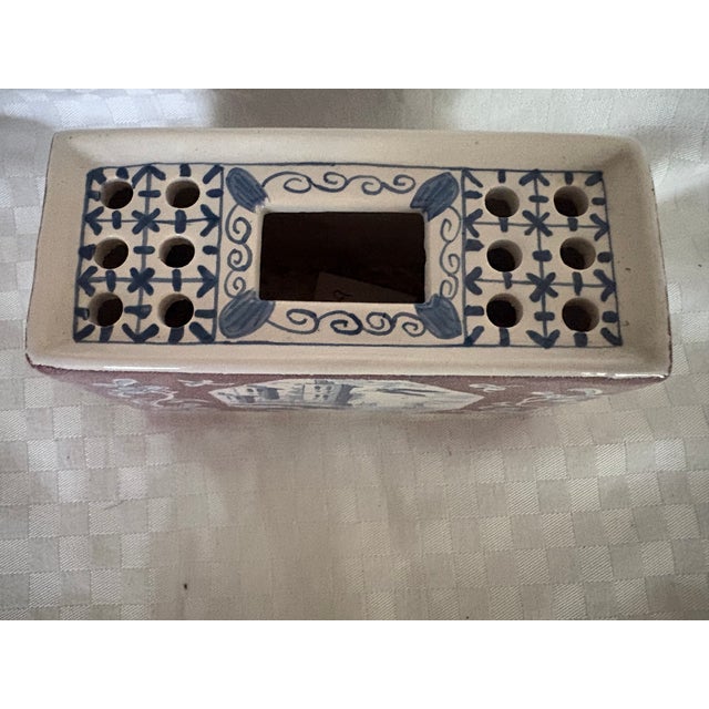 1960s Traditional Dutch Delft Rectangular Plant Flowers Frog For Sale - Image 5 of 11