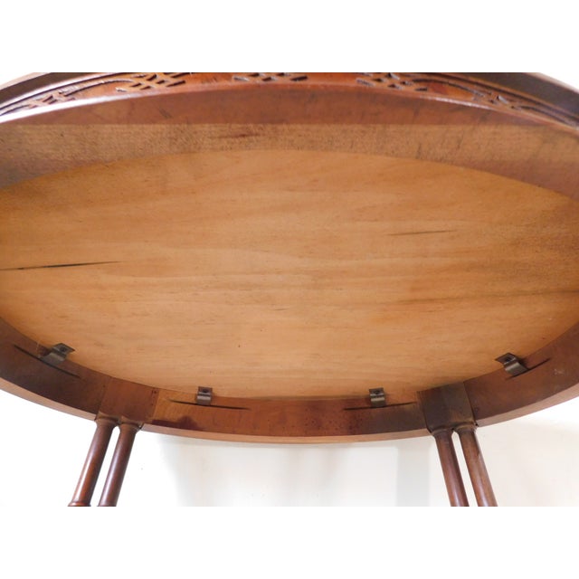 Vintage Mid-Century Oval Faux Bamboo With Fretwork Side/End Accent Table For Sale - Image 10 of 11