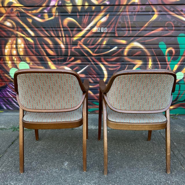 Knoll Set of 8 Don Pettit for Knoll Office Armchairs For Sale - Image 4 of 9