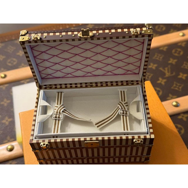 Vintage Paperweight from Louis Vuitton, 2013 For Sale - Image 12 of 18