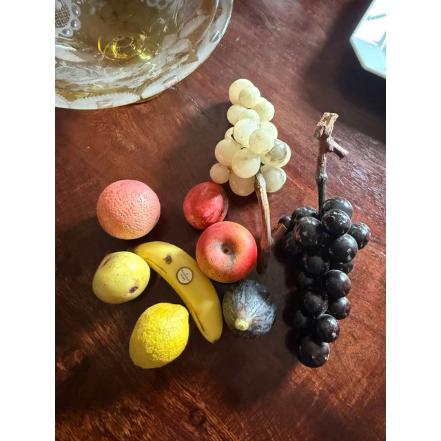 Mottahedeh Italian Alabaster Fruit with Etched Glass Bowl Mottahedeh Collection, 20th century A refined decorative...