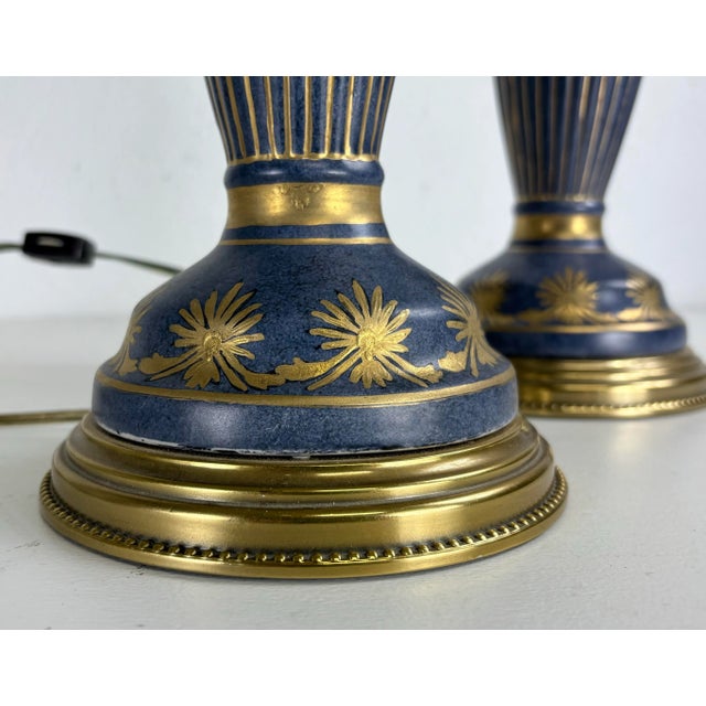 Traditional Vintage Hand Painted Frederick Cooper Table Lamps/a Pair For Sale - Image 3 of 11