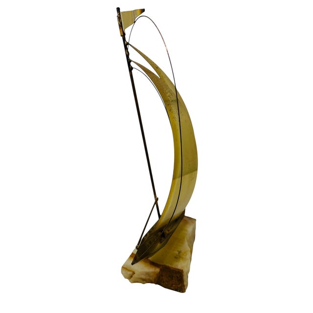 Mid-Century Modern 1970s Mid-Century Modern Brutalist Brass Sailboat Sculpture on Onyx Base by Yosi - 13" For Sale - Image 3 of 13