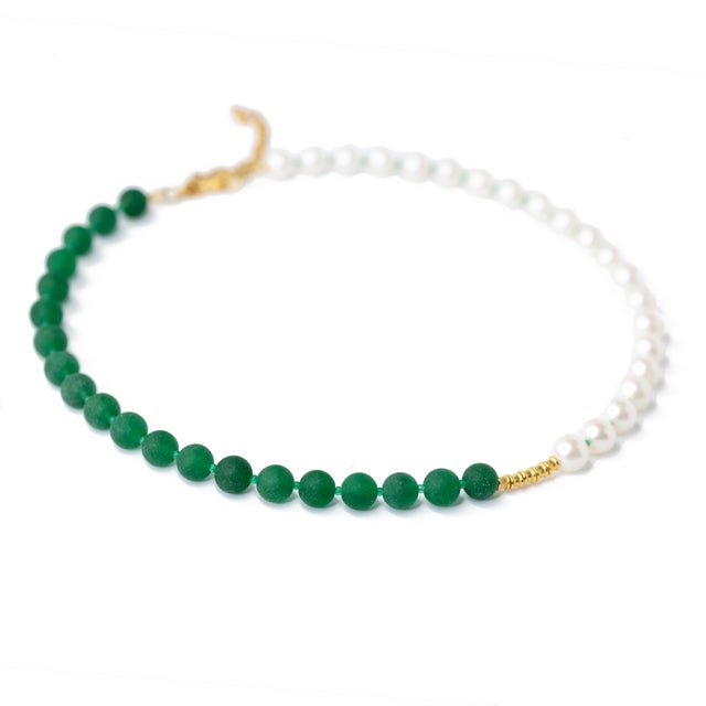 Pearl Green Chalcedony Necklace For Sale In New York - Image 6 of 7