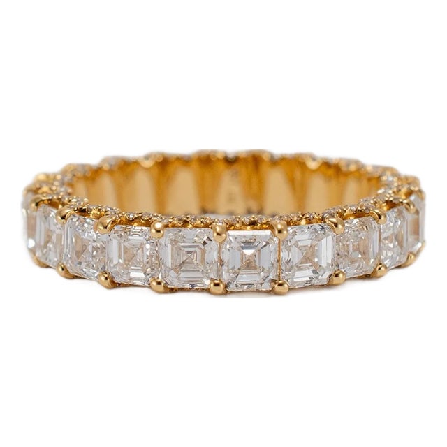 18k Yellow Gold Full Eternity 4.43ct. Asscher Cut Diamond Accented Wedding Band For Sale