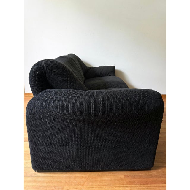 Vico Magistretti Black 2-Seater Loveseat Maralunga Sofa Cassina, Italy, 80s For Sale - Image 10 of 16