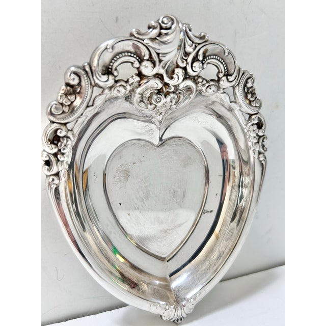 Wallace Silversmiths Vintage Ornate Silverplate Heart Trinket Dish – Wallace For Sale - Image 4 of 10