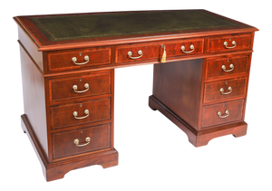 Antique Victorian Crossbanded and Inlaid Flame Mahogany Pedestal Desk, 19th Century