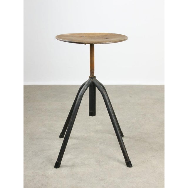 Mid-Century Industrial Italian Black Metal and Plywood Swivel Stool, 1950s For Sale - Image 6 of 12