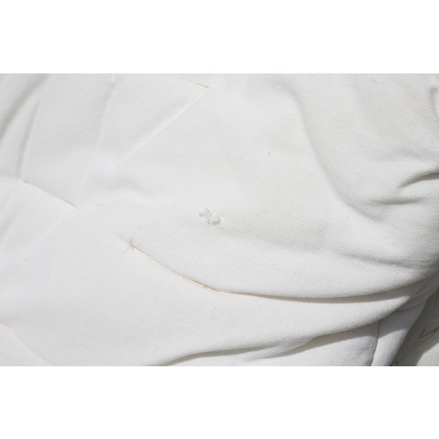 Vintage Sofa in Foam and White Fabric, 1970s For Sale - Image 9 of 14