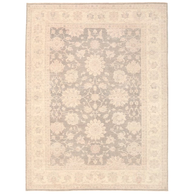 Ferehan Wool Rug - 8'9" x 11'7" For Sale