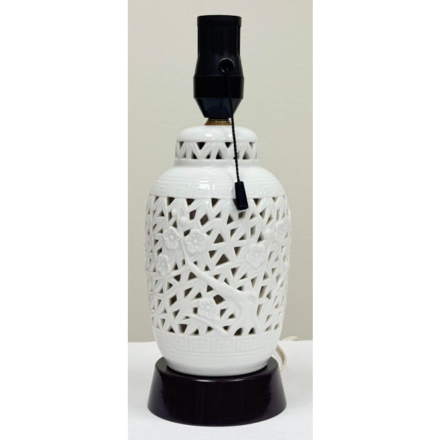 Chinoiserie Vintage Blanc De Chine Reticulated Task Lamp For Sale - Image 3 of 6