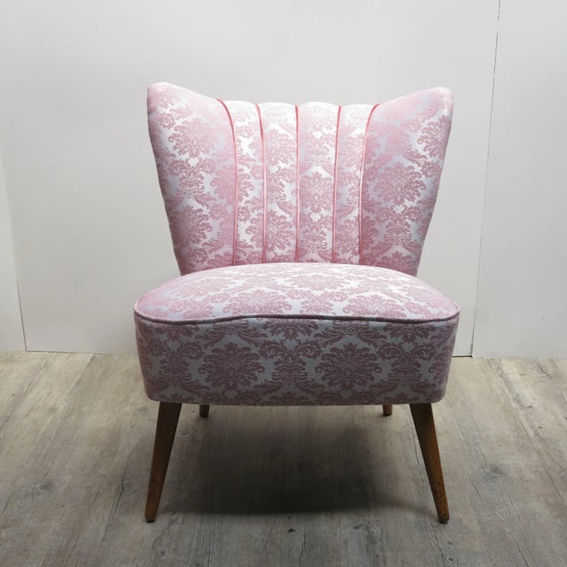 Mid-Century Pink Cocktail Chair with Wooden Legs For Sale - Image 15 of 15