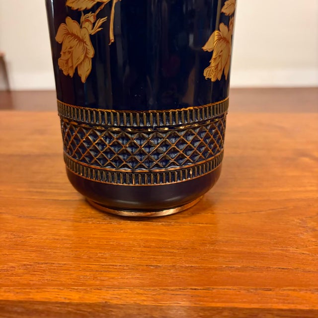 Hollywood Regency Vintage Italian Cobalt Blue and Gold Ceramic Vase For Sale - Image 3 of 9