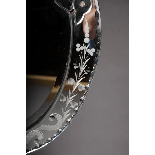 Glass 20th Century Venetian Round Wall Mirror For Sale - Image 7 of 11