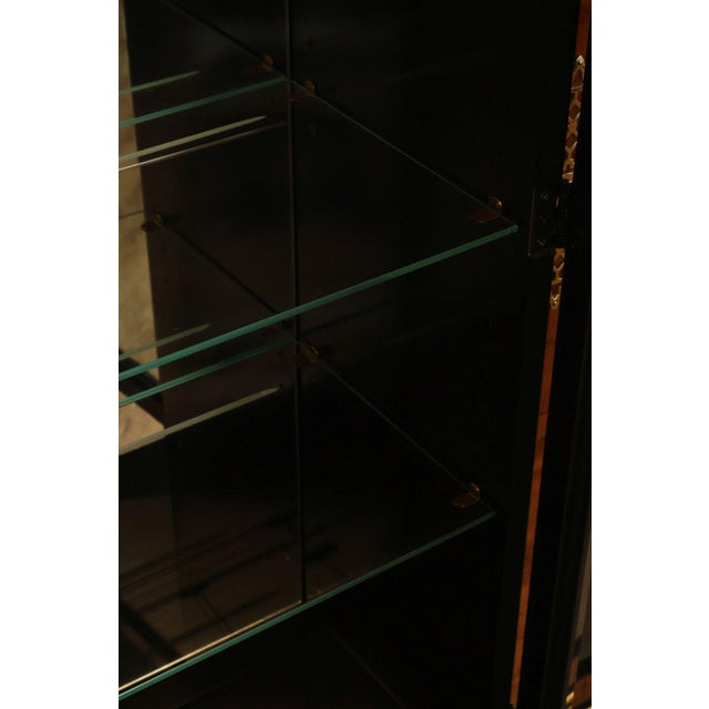 Drexel Asian Style Chinoiserie Display Cabinet Breakfront For Sale - Image 15 of 18