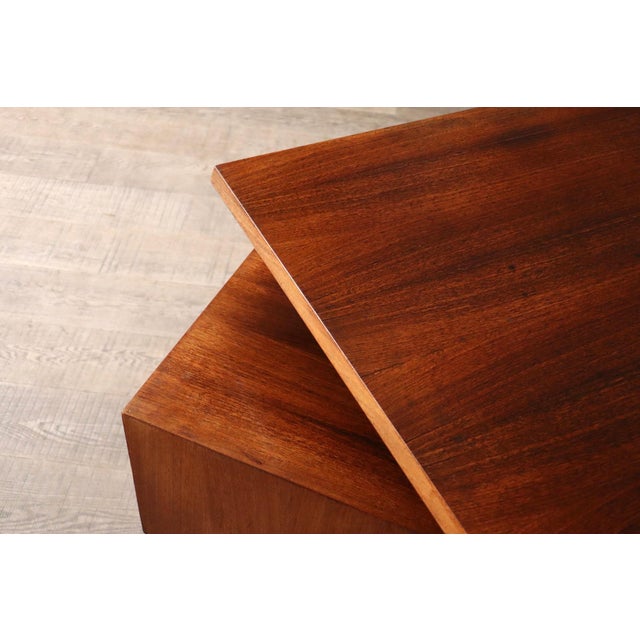 T95 Desk by Osvaldo Borsani for Tecno, Italy, 1956 For Sale - Image 6 of 14