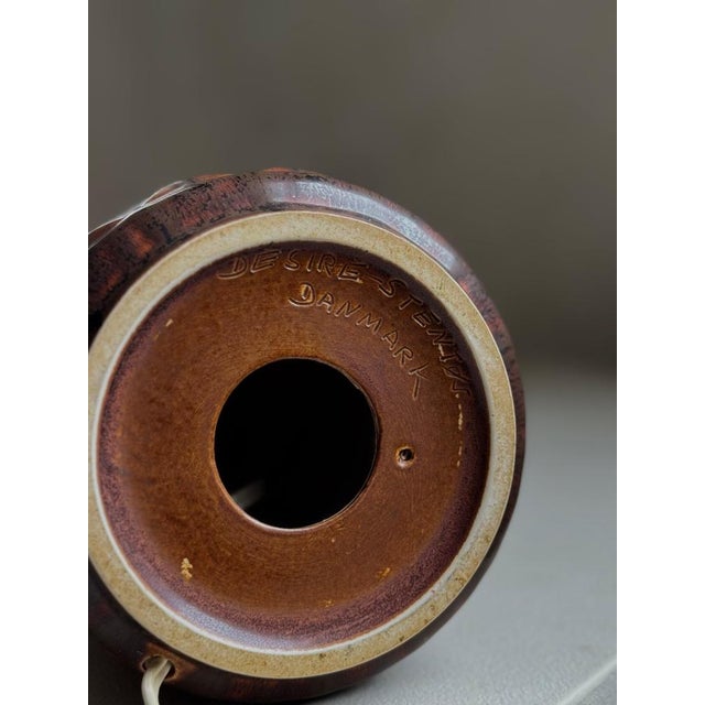 Danish Modern Ceramic Table Lamp in Brown Glaze by Desire Stentøj, Denmark, 1960s For Sale - Image 11 of 17