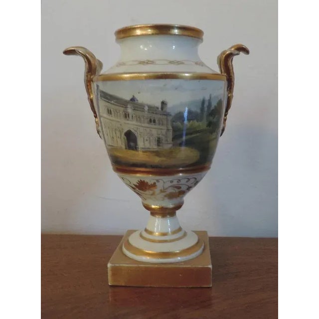 English 1800s English Worcester Porcelain Vase For Sale - Image 3 of 11