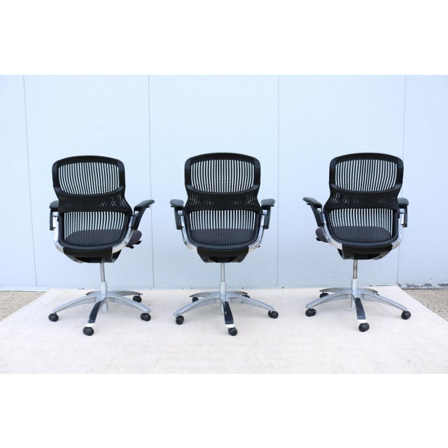 Gray Knoll Generation Ergonomic Office Desk Chair in Gray and Black, Fully Adjustable For Sale - Image 8 of 12