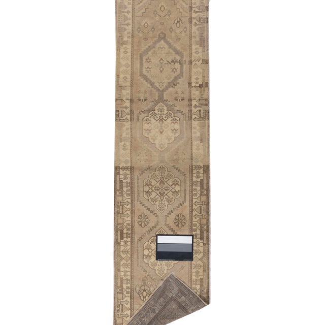 Vintage Turkish Oushak Rug Runner 2'6 X 9'3 For Sale In New York - Image 6 of 8