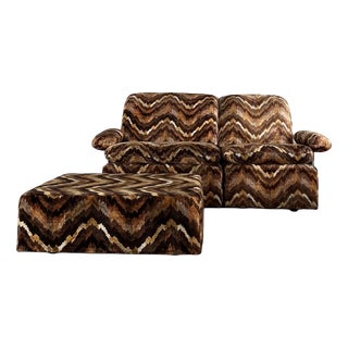 Italian Modular Sofa and Ottoman with Upholstery in the style of Missoni, 1970s, Set of 3 For Sale