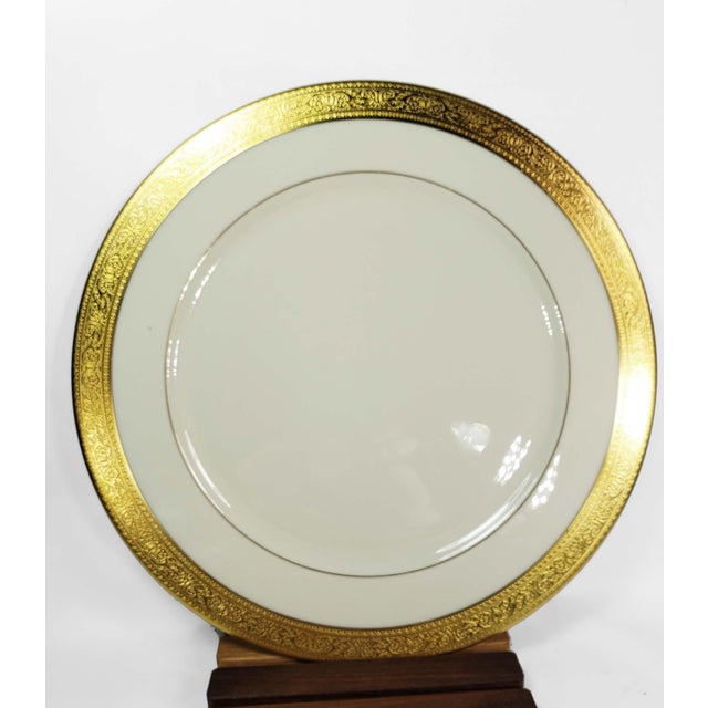 Large Lenox Westchester Gold China M139 Presidential Charger Plates