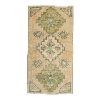 Turkish Mini Rug Oriental Hand Knotted Vintage Rug 1'5" x 2'9" #21096 For Sale