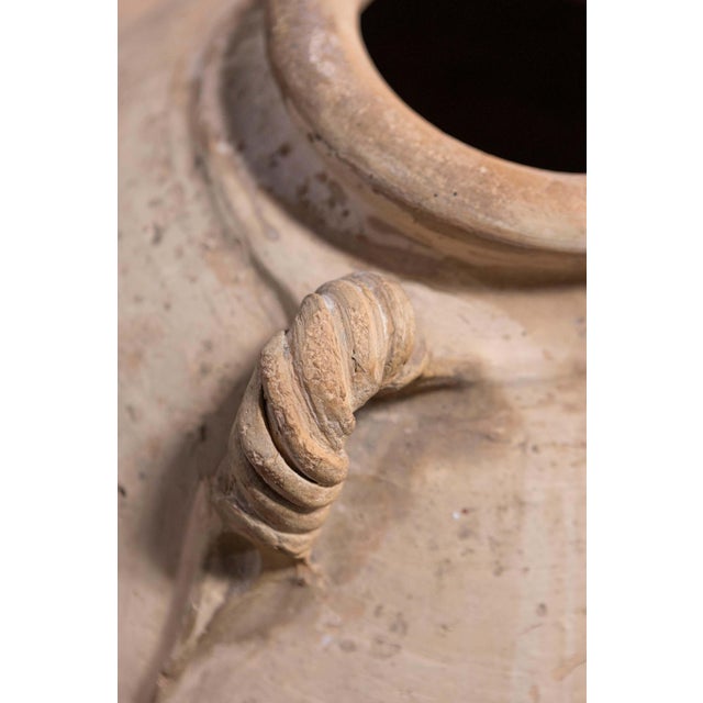 Early 19th Century Italian Early 19th Century Terracotta Olive Oil Jar from Naples, Twisted Handles For Sale - Image 5 of 8