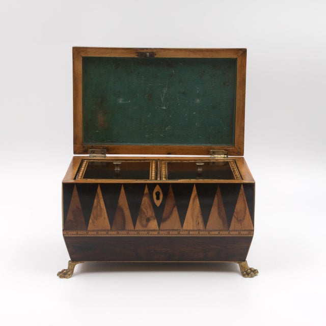 Early 19th Century Specimen Wood Tea Caddy With Perspective Cube and Vandyke Parquetry For Sale - Image 10 of 12
