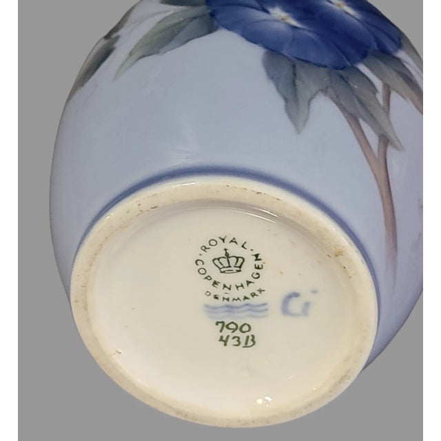 Mid 20th Century Vintage Royal Copenhagen Denmark Blue & White Porcelain Floral Morning Glory Bud Vase For Sale - Image 5 of 5