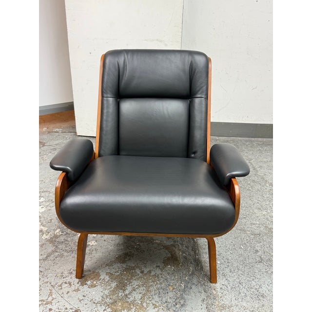 Contemporary West Elm Paulo Bent Ply Leather Chair For Sale - Image 3 of 12