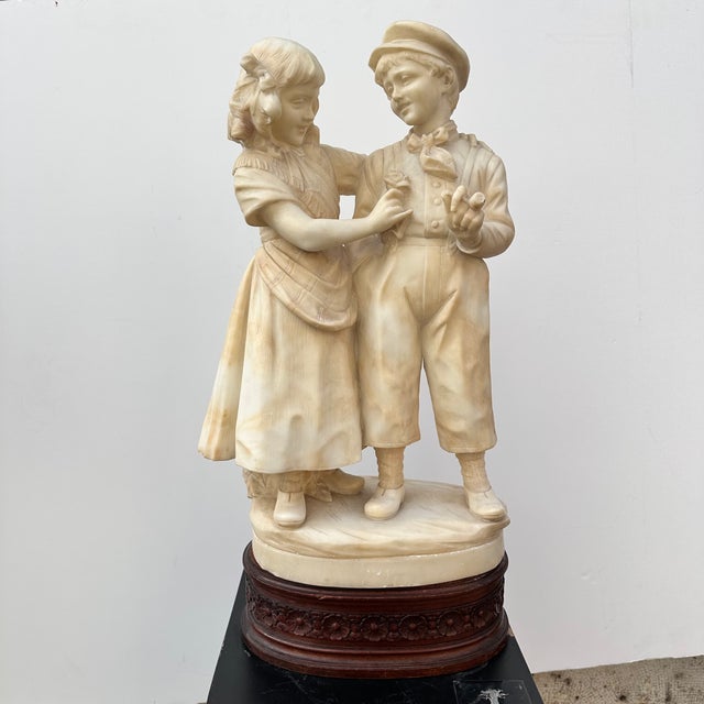 Eugenio Battiglia, Sculpture Childrens Couple, 1890s, Alabaster For Sale - Image 4 of 18