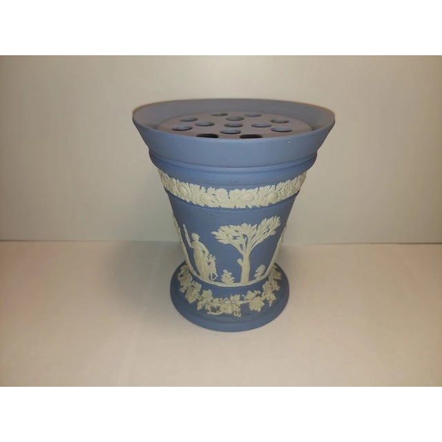 Mid-Century Modern Vintage Wedgwood Jasperware Blue Frog Vase For Sale - Image 3 of 8