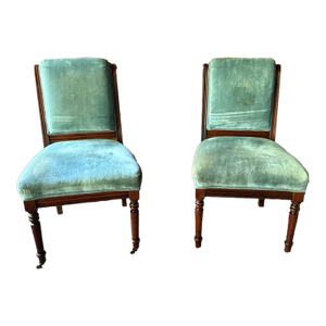 Early 20th Century Pair of Victorian Eastlake Style Slippery Chairs
