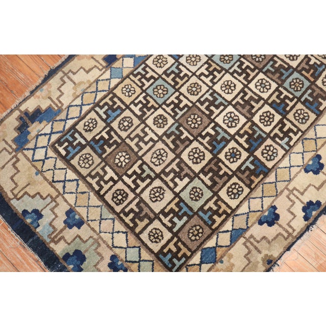 Mid 19th Century Geometric Chinese Rug For Sale - Image 10 of 18