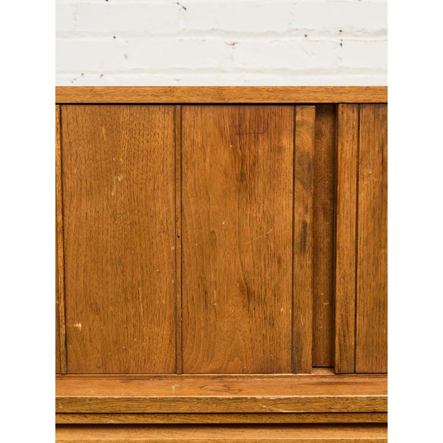 Mid 20th Century American of Martinsville Highboy Dresser For Sale - Image 10 of 12