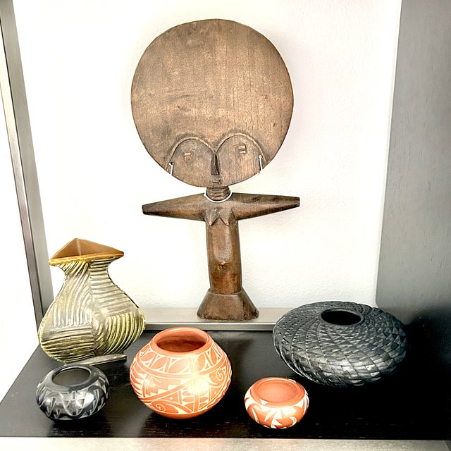 Brick Red Signed Original Native American Pottery Vase, by Alvina Yepa, Jemez Pueblo New Mexico, Carved Redware With Sgraffito, Certificate of Authenticity For Sale - Image 8 of 8