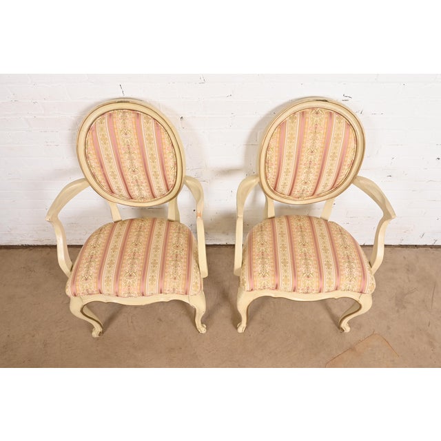 1960s Karges French Provincial Louis XV Cream Lacquered and Gold Gilt Armchairs or Dining Chairs, Pair For Sale - Image 5 of 11
