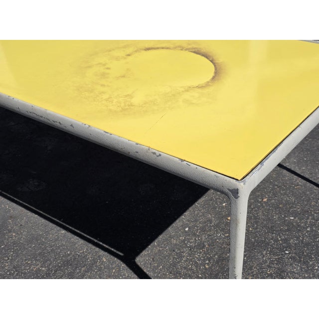 1970s 1970s Richard Schultz Style Knoll Aluminum and Yellow Enamel Patio Dining Table For Sale - Image 5 of 18