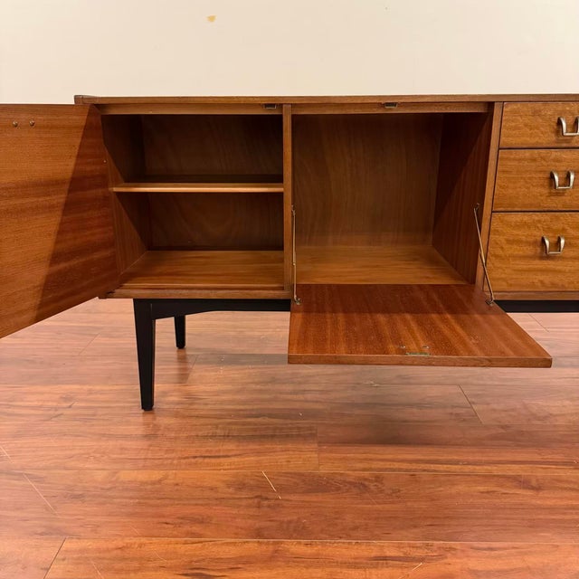 Mid-Century Modern Vintage Mid-Century Compact Sideboard For Sale - Image 3 of 16