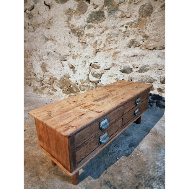 Antique French Oak and Pine Chest of 4 Drawers, 1900s For Sale - Image 13 of 18