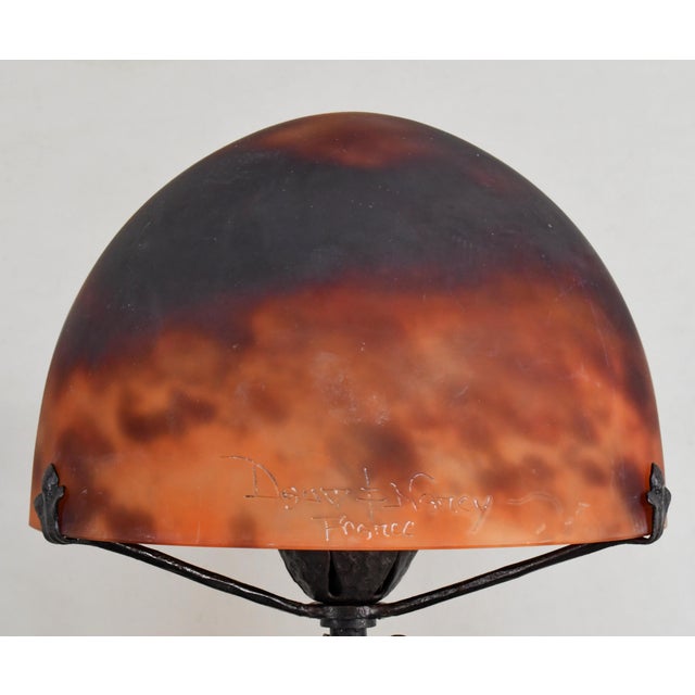 1920s French Art Deco Daum Table Lamp - Burned Orange Mottled Glass & Wrought Iron For Sale - Image 6 of 11