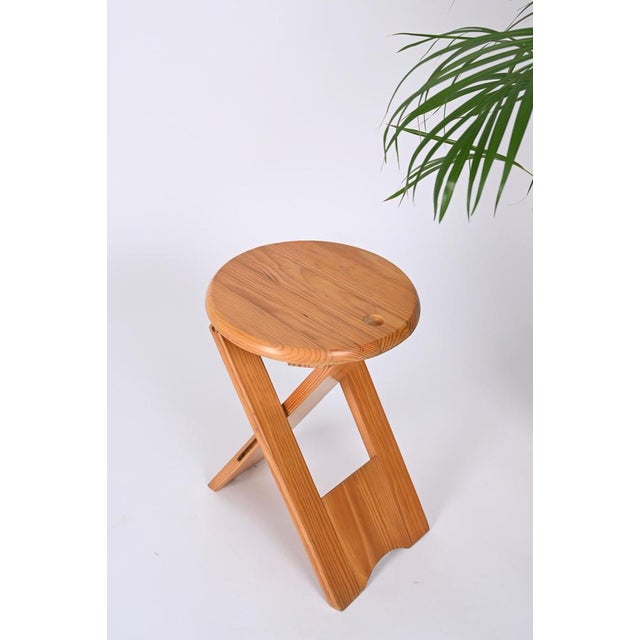 Roger Tallon TS Folding Stool attributed to Roger Tallon for Sentou, France, 1970s For Sale - Image 4 of 17