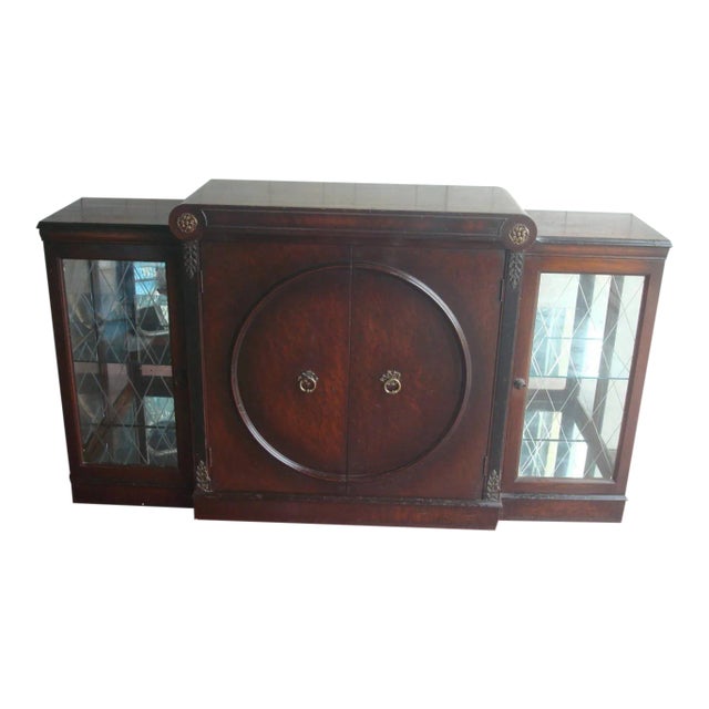 Vintage Mahogany Cocktail Bar Cabinet With Mirrored Displays and Glassware Javit For Sale