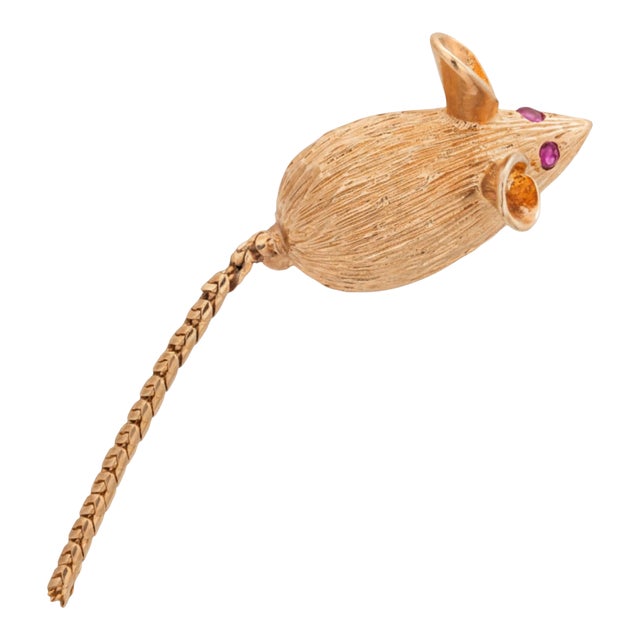 1990s 14k Yellow Gold Mouse Brooch With Ruby Eyes and Flexible Tail For Sale