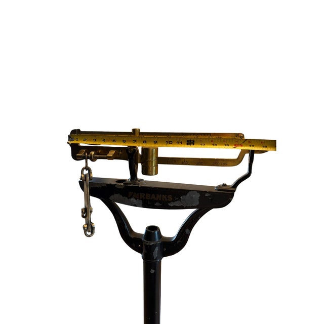 Antique Fairbanks Physician’s Industrial Medical Scale in Cast Iron & Brass, Early 20th Century For Sale - Image 11 of 12