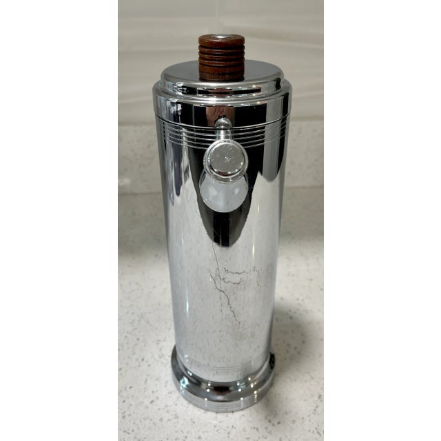 1930s 1930s Farberware Martini/Cocktail Shaker For Sale - Image 5 of 10